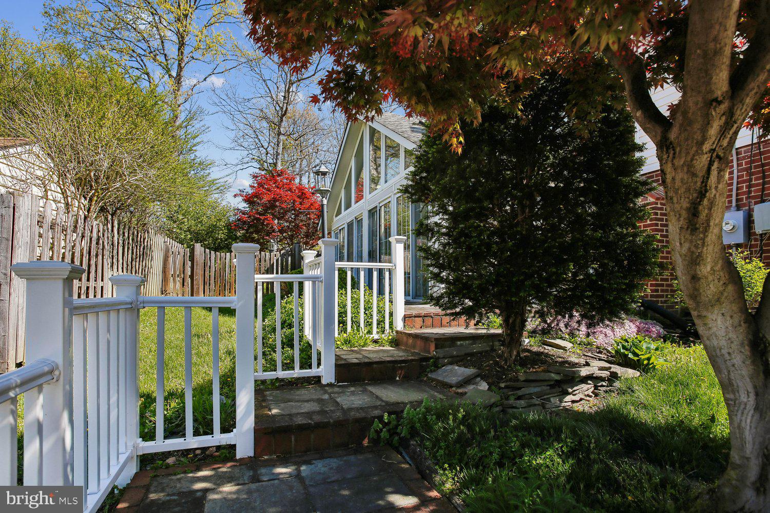 6809 Ontario Street Springfield, VA 22152 - Photo 18 of 70 Walk