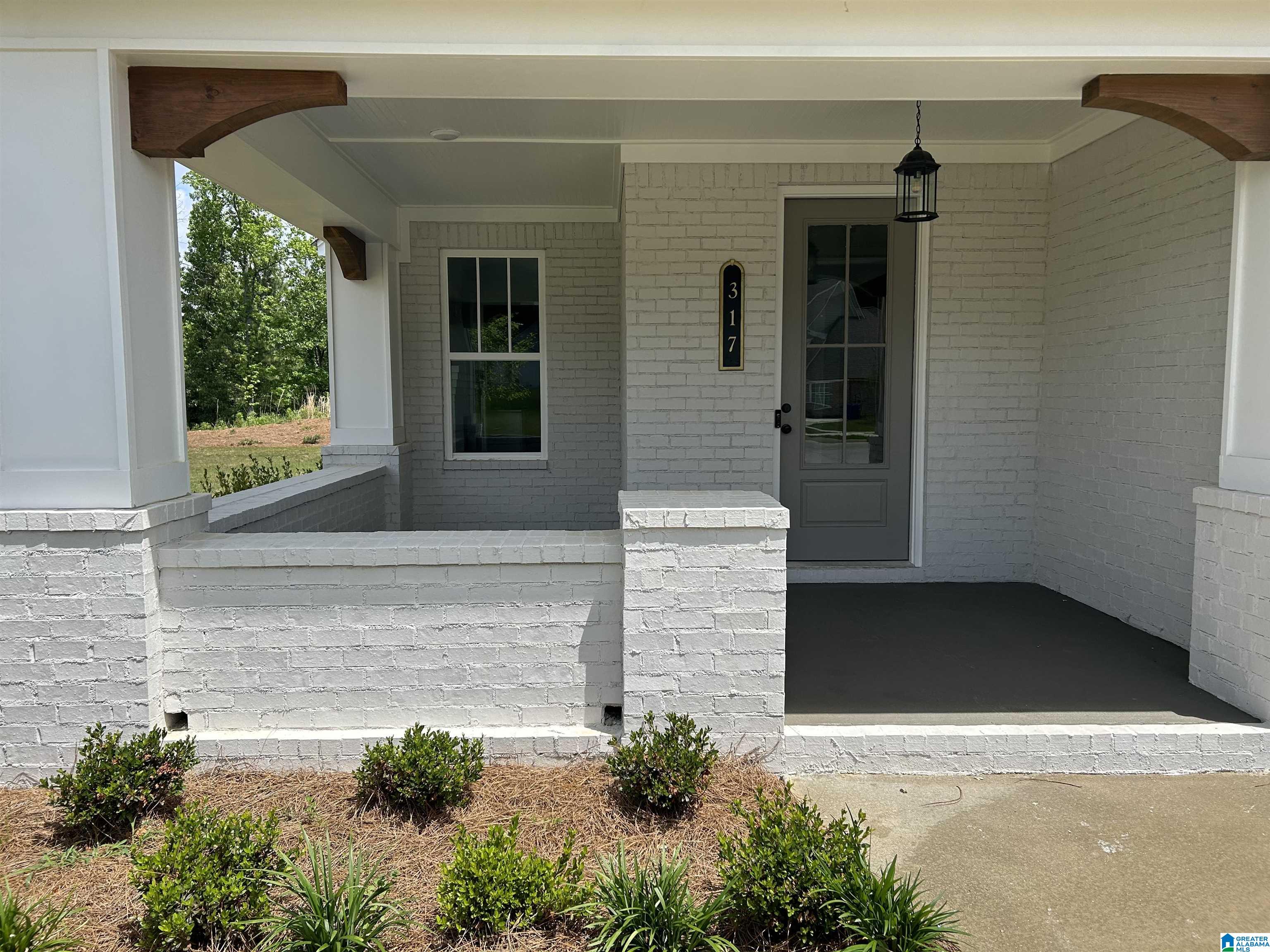 317 Cornwall Drive Alabaster, AL 35114 - Photo 4 of 88
