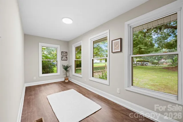 $535,000 | 806 4th St Drive Northwest, Hickory, NC 28601