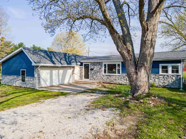 $179,900 | 514 West 7th Street, Jonesboro, IN 46938