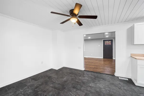 $179,900 | 514 West 7th Street, Jonesboro, IN 46938