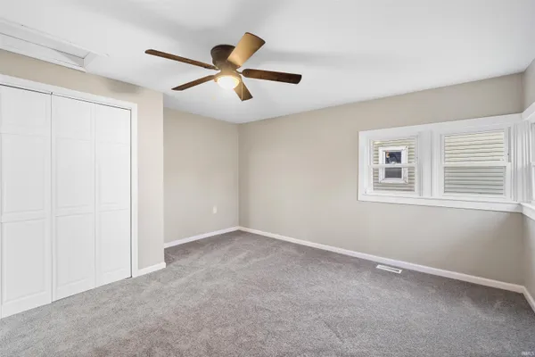 $179,900 | 514 West 7th Street, Jonesboro, IN 46938