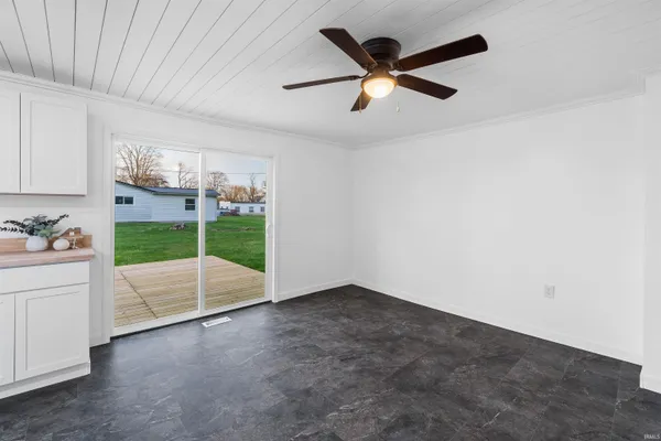 $179,900 | 514 West 7th Street, Jonesboro, IN 46938
