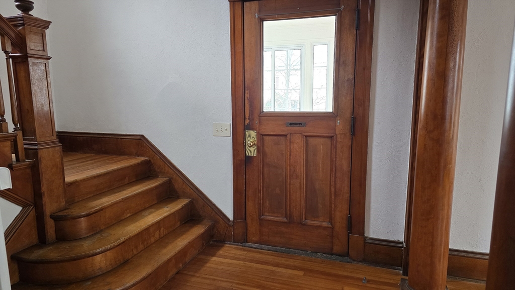 336 Burncoat Street Worcester, MA 01606 - Photo 20 of 40 a view of entryway