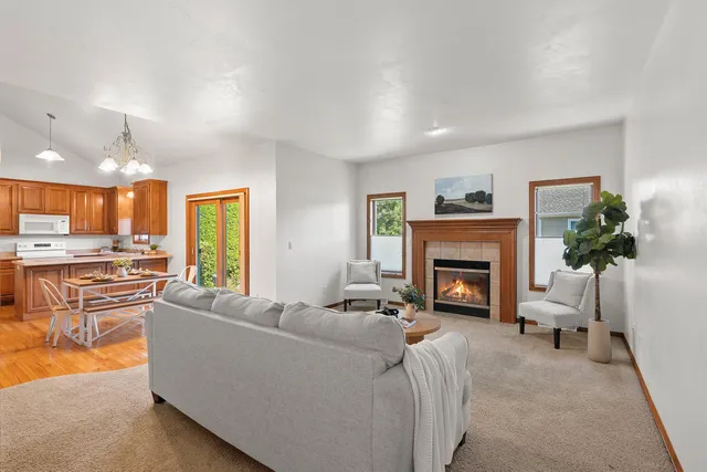 $339,900 | 1658 Remington Ridge Way, De Pere, WI 54115