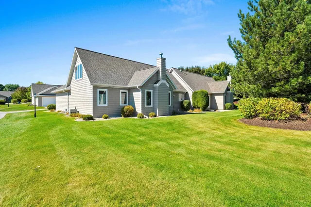 $339,900 | 1658 Remington Ridge Way, De Pere, WI 54115