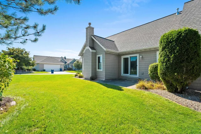 $339,900 | 1658 Remington Ridge Way, De Pere, WI 54115