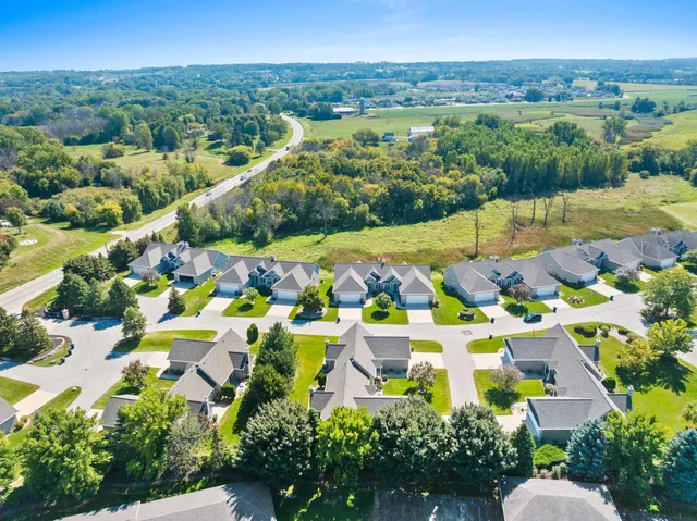 $339,900 | 1658 Remington Ridge Way, De Pere, WI 54115