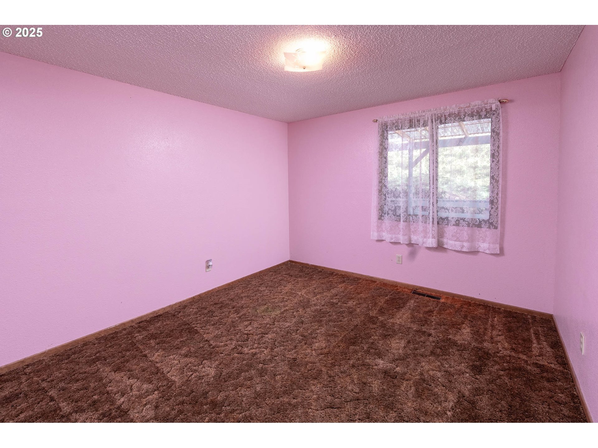 92433 Ward Creek Lane Myrtle Point, OR 97458 - Photo 12 of 38 a view of a room with a window