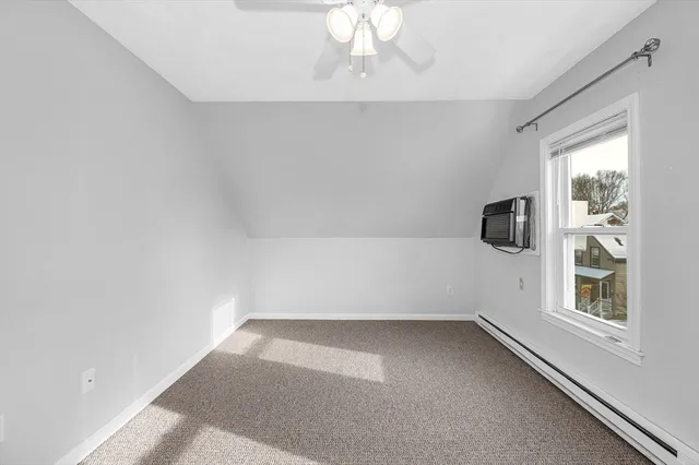 $2,000 | 16 Epping Street, Unit 3, Lowell, MA 01852