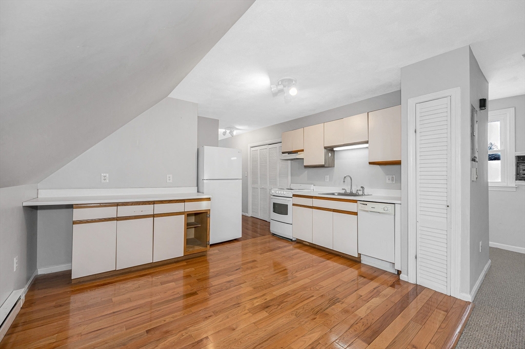 16 Epping Street, Unit 3 Lowell, MA 01852 - Photo 6 of 22