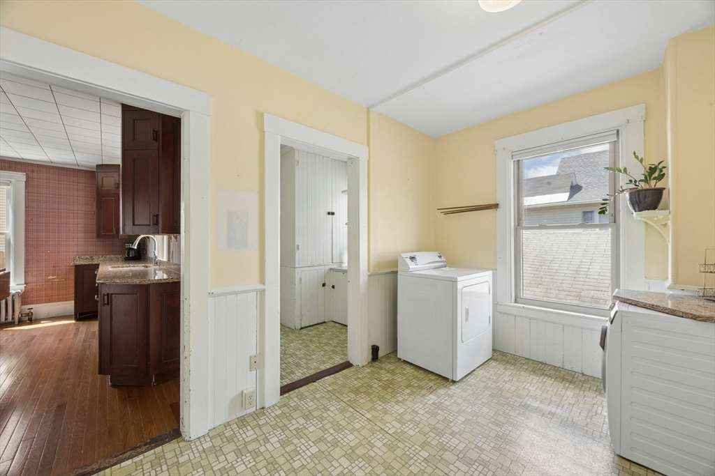 216 Walnut Street Clinton, MA 01510 - Photo 22 of 42