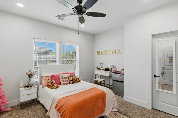 $645,000 | 606 Banks Street, College Station, TX 77840