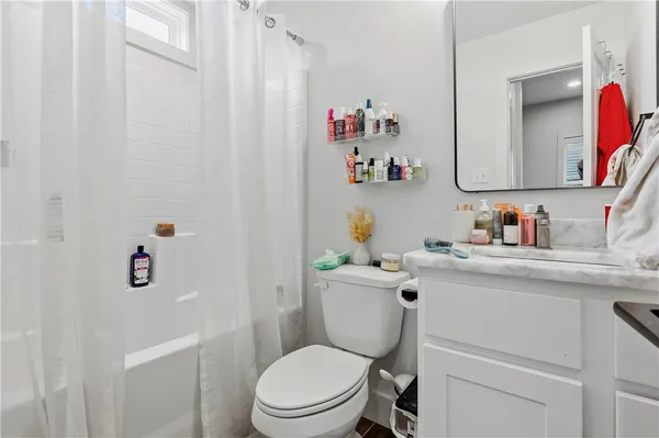 $645,000 | 606 Banks Street, College Station, TX 77840