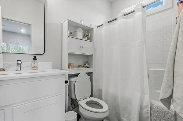 $645,000 | 606 Banks Street, College Station, TX 77840