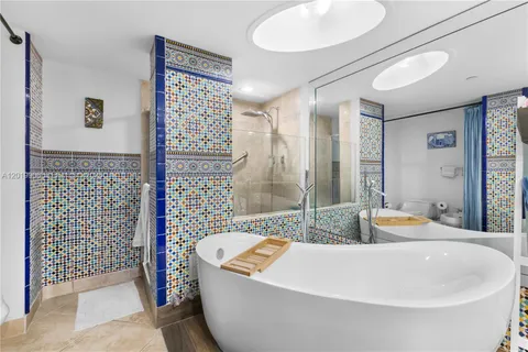$399,995 | 2000 Towerside Terrace, Unit 311, Miami, FL 33138