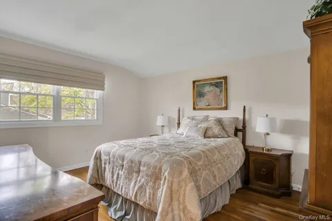 $899,000 | 22 Abbey Drive, Commack, NY 11725