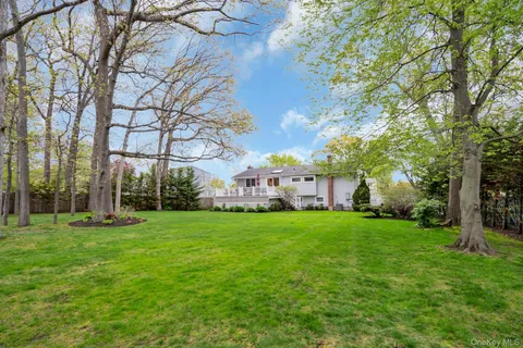 $899,000 | 22 Abbey Drive, Commack, NY 11725