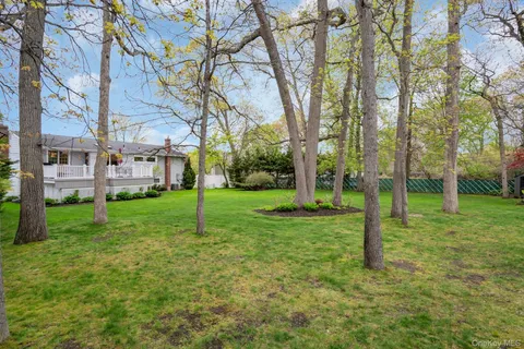 $899,000 | 22 Abbey Drive, Commack, NY 11725