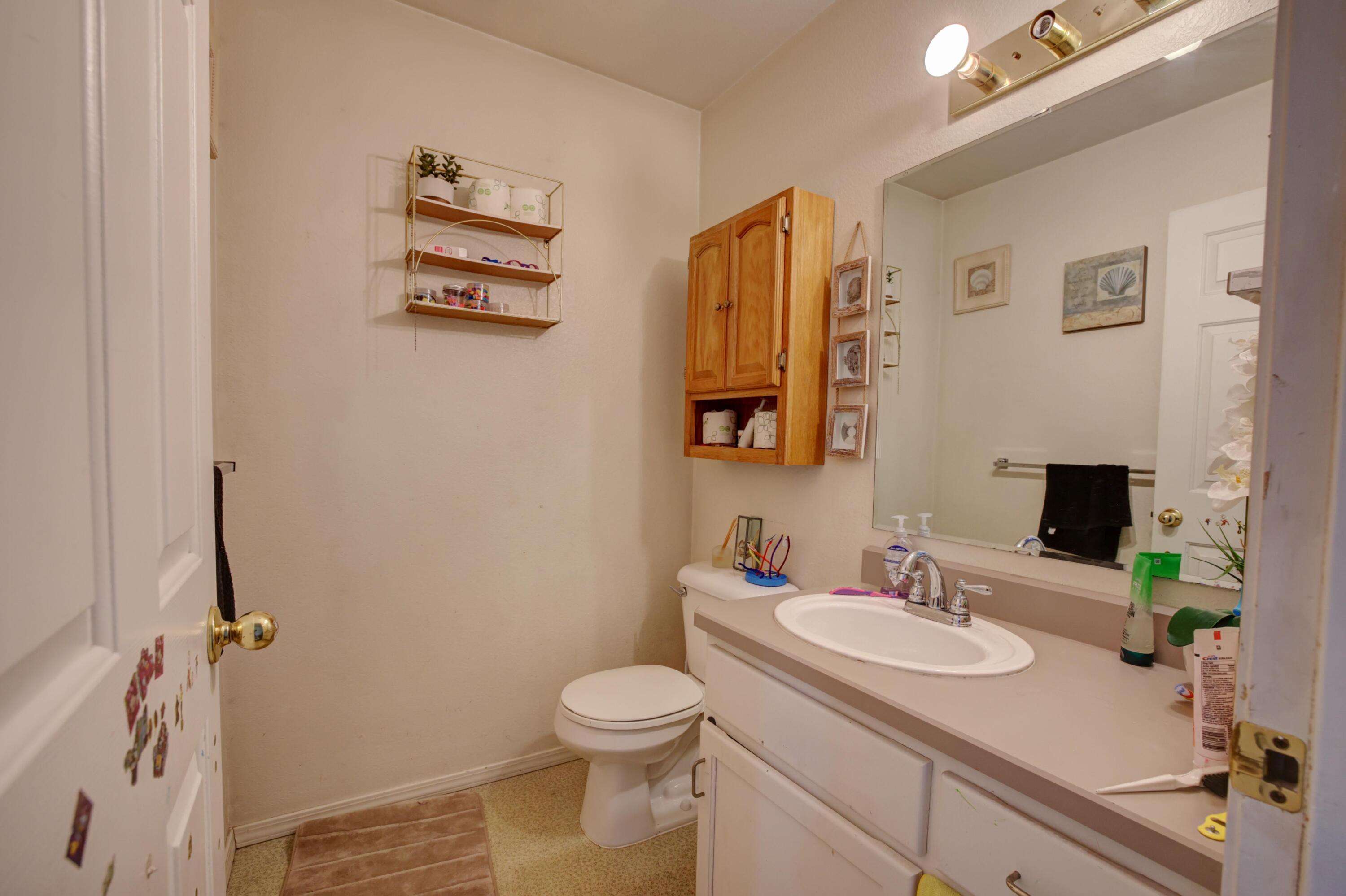 2012 Northeast Neil Way Bend, OR 97701 - Photo 20 of 26 Neil way-21