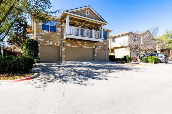 $269,900 | 16100 South Great Oaks Drive, Unit 102, Round Rock, TX 78681