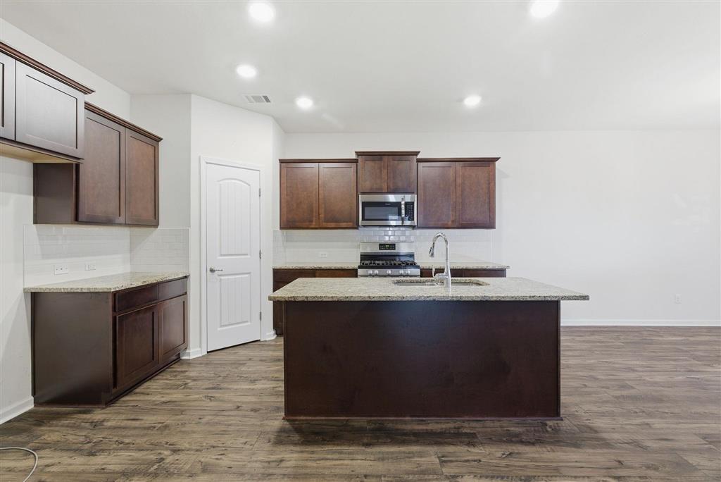 3136 Crest Lane Lake Charles, LA 70607 - Photo 6 of 22