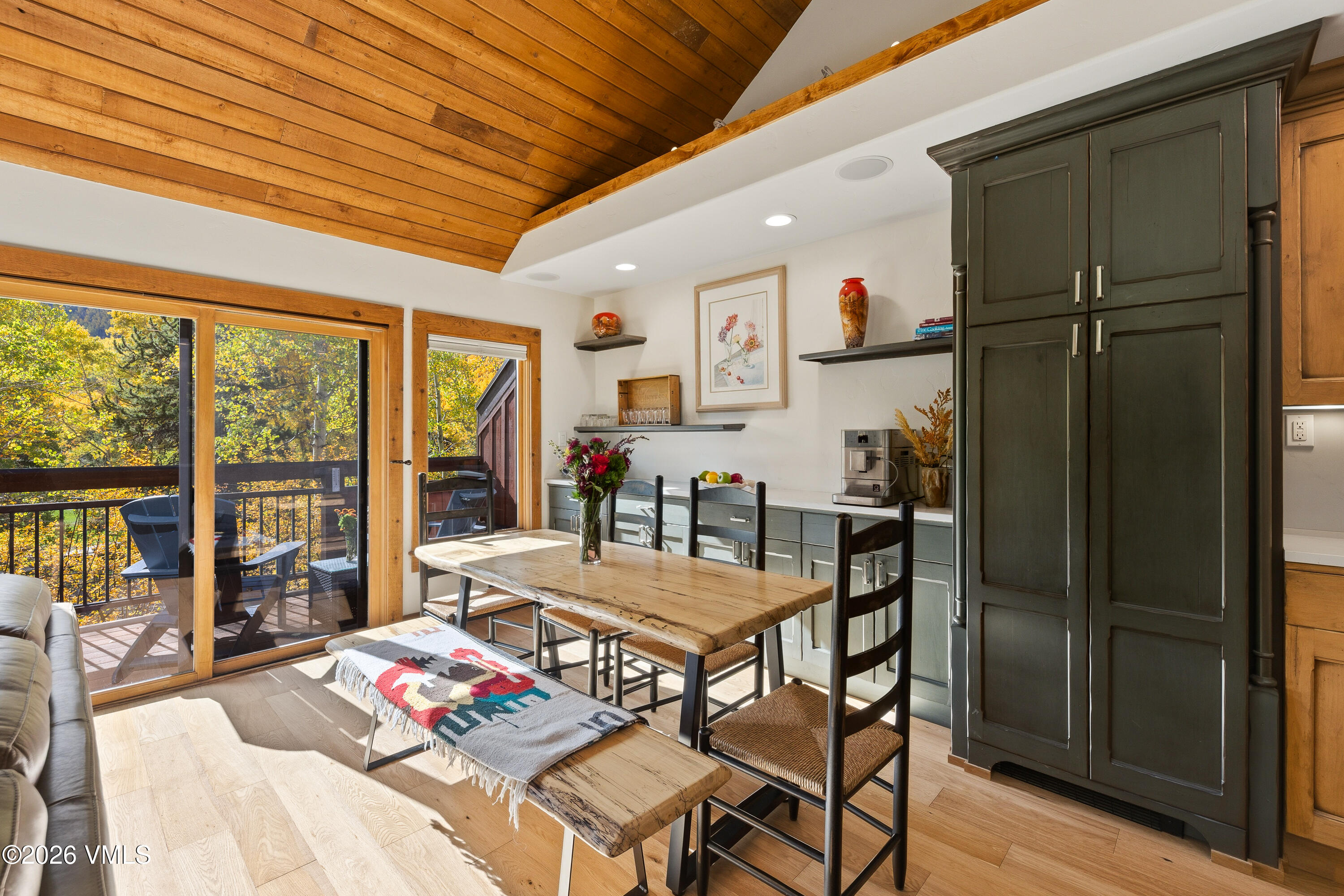 2875 Manns Ranch Road, Unit C1 Vail, CO 81657 - Photo 12 of 30 S47A5577