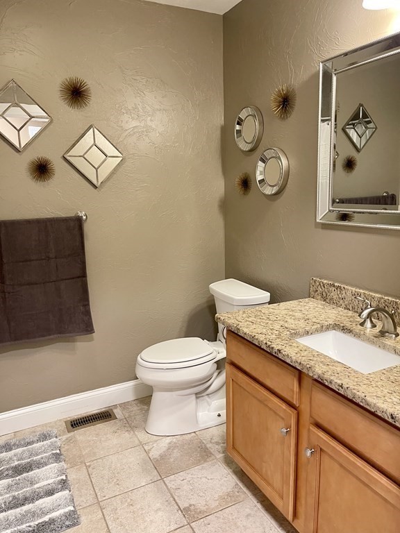 169 Whitefield Street Fall River, MA 02721 - Photo 14 of 24 Gallery Image 14
