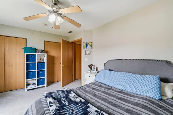 $205,000 | 4568 Garritano Street, Unit B, Yorkville, IL 60560