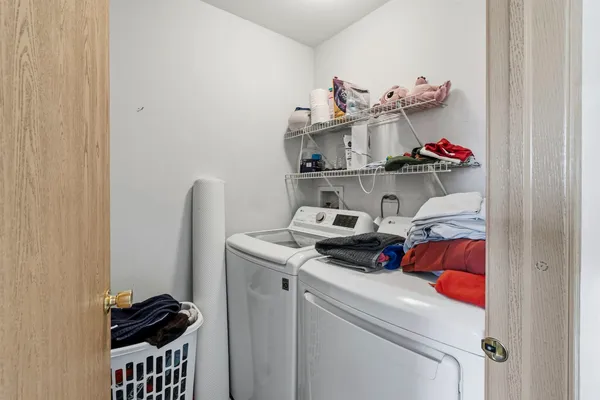 $205,000 | 4568 Garritano Street, Unit B, Yorkville, IL 60560