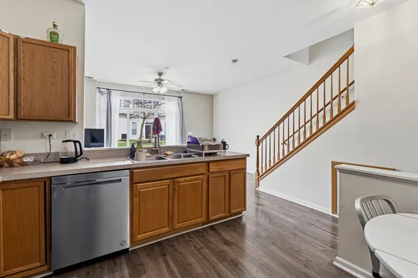 $205,000 | 4568 Garritano Street, Unit B, Yorkville, IL 60560