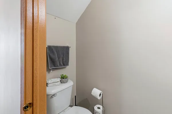 $205,000 | 4568 Garritano Street, Unit B, Yorkville, IL 60560