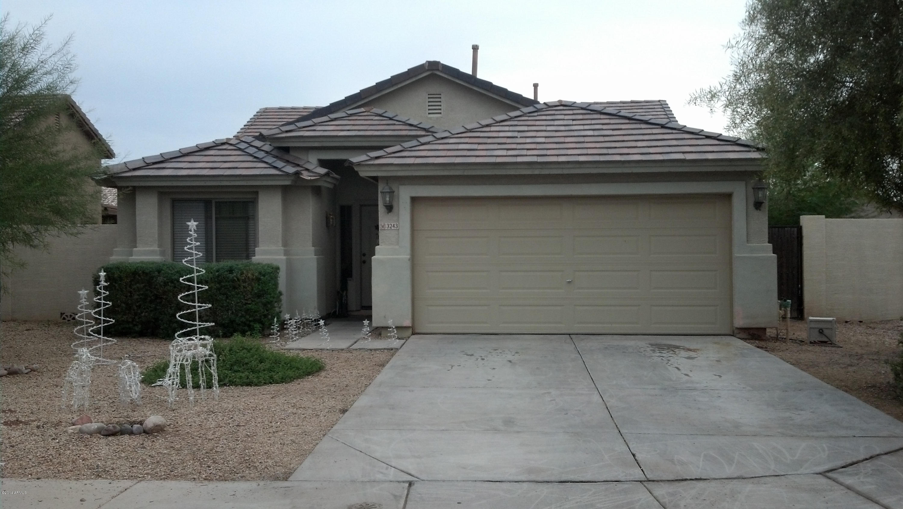 3243 East Bonanza Road Gilbert, AZ 85297 - Photo 4 of 7 IMG_20141208_165554_758