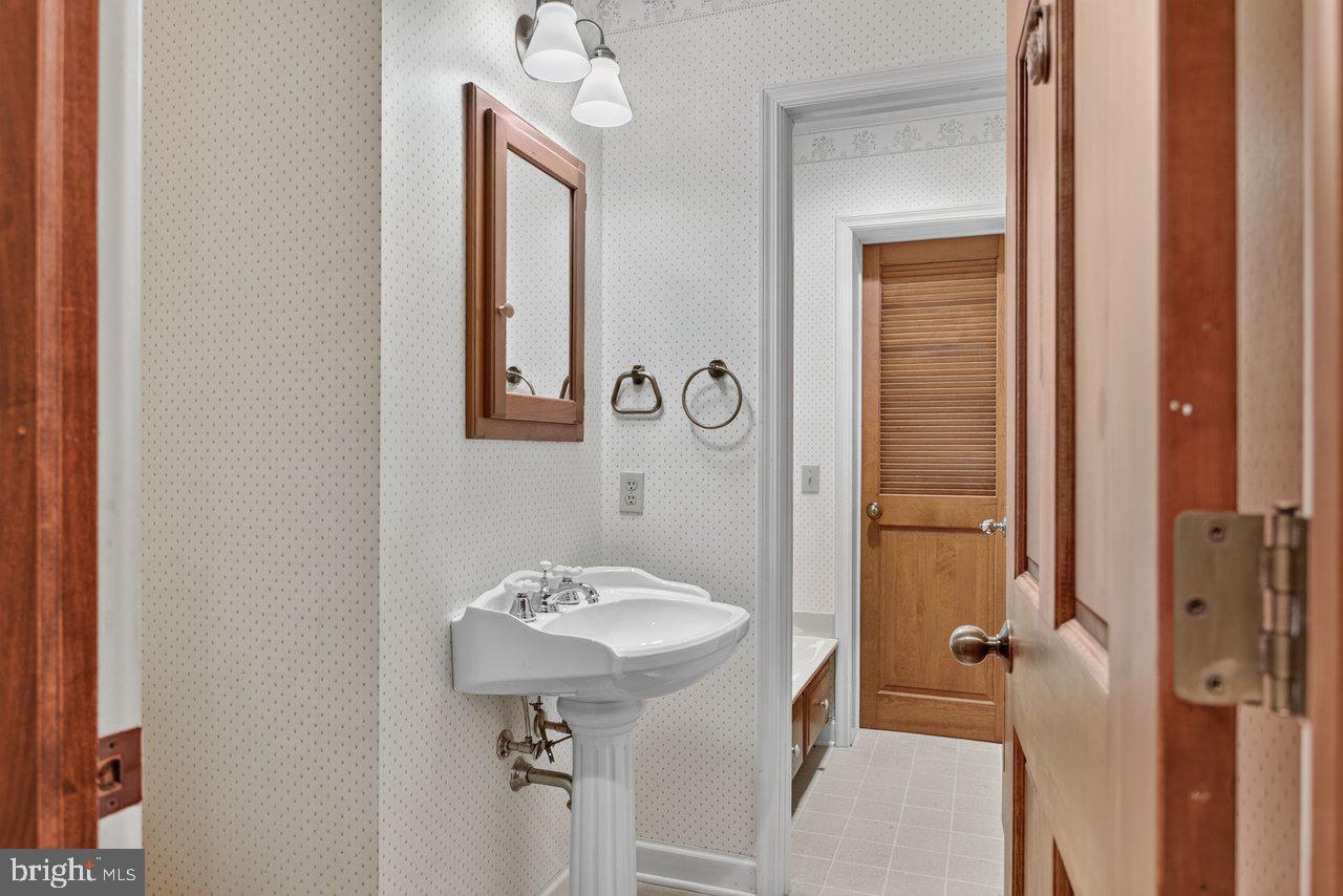 926 Trinity Church Road Harrisonburg, VA 22802 - Photo 19 of 75 Gallery Image 19