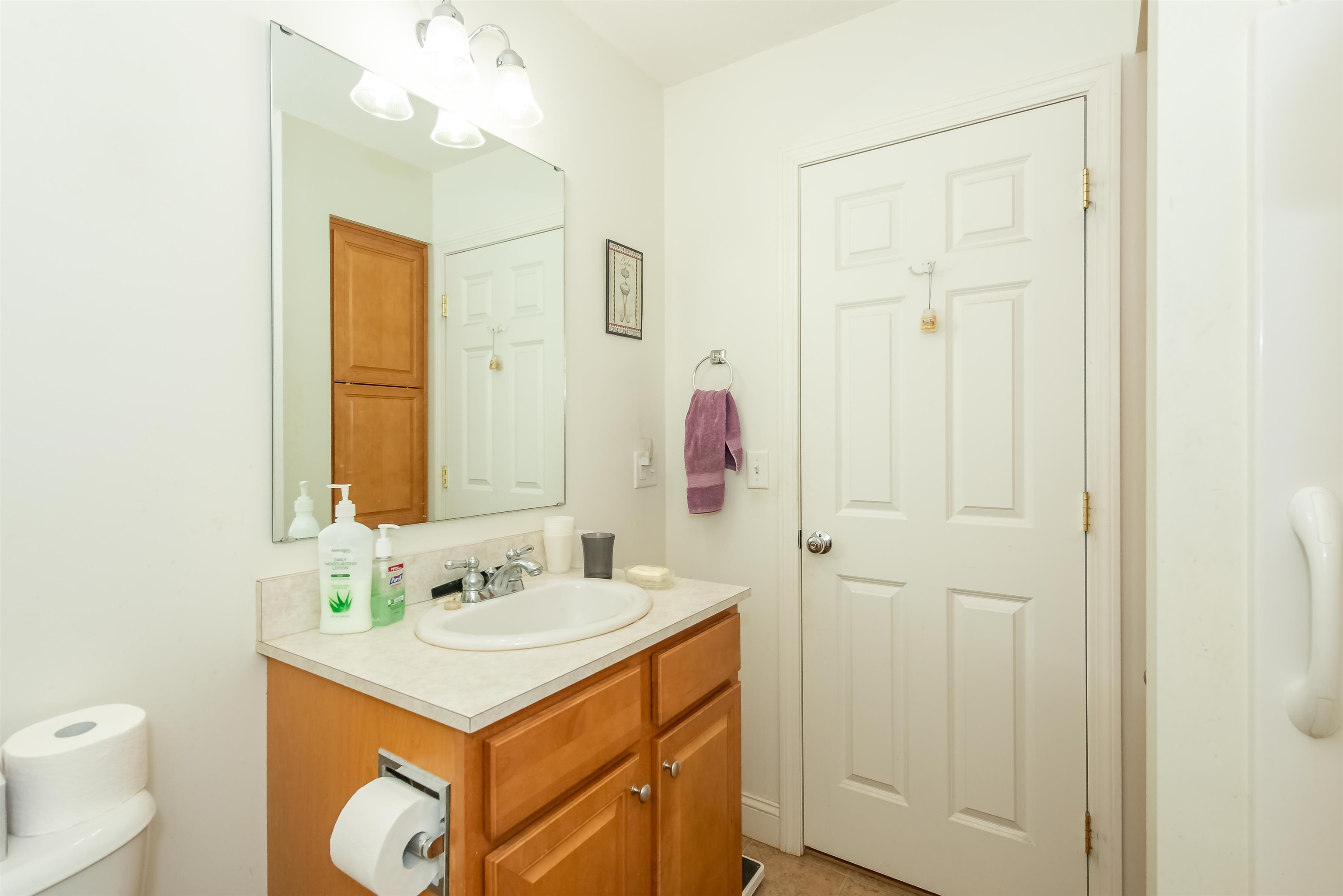 166 Hall Road Fremont, NH 03044 - Photo 23 of 37