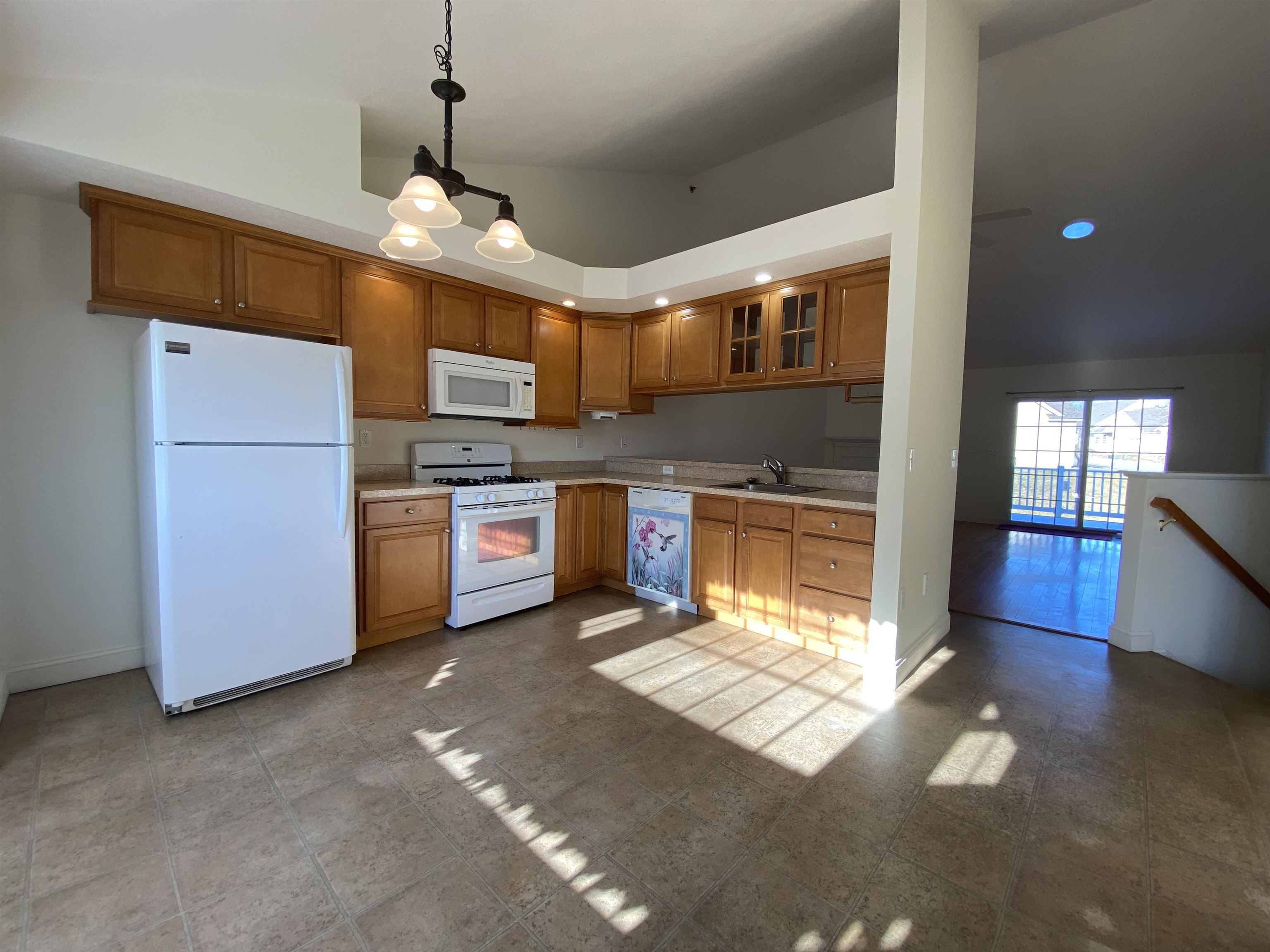 166 Hall Road Fremont, NH 03044 - Photo 6 of 37