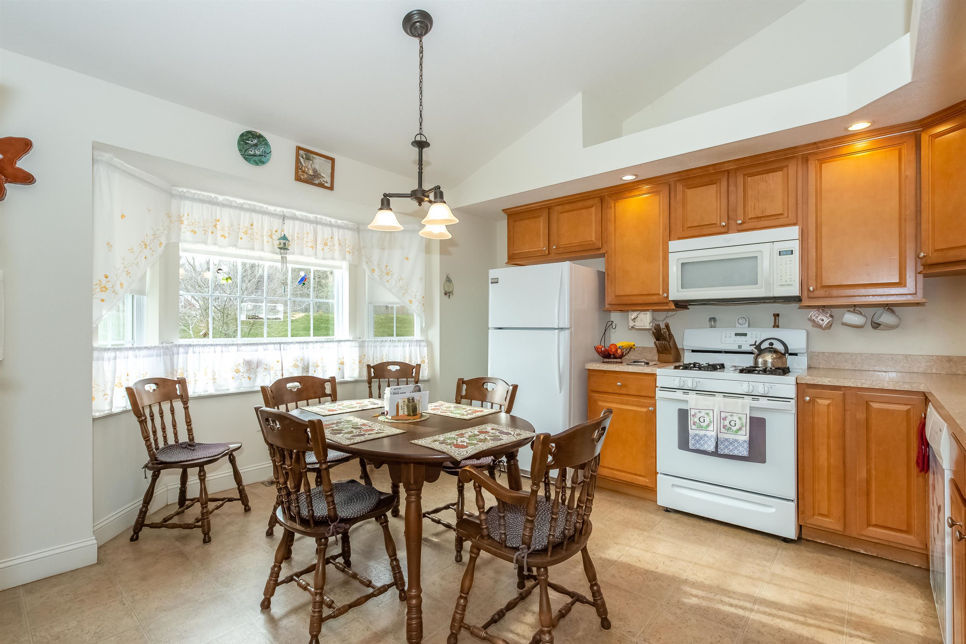 166 Hall Road Fremont, NH 03044 - Photo 7 of 37