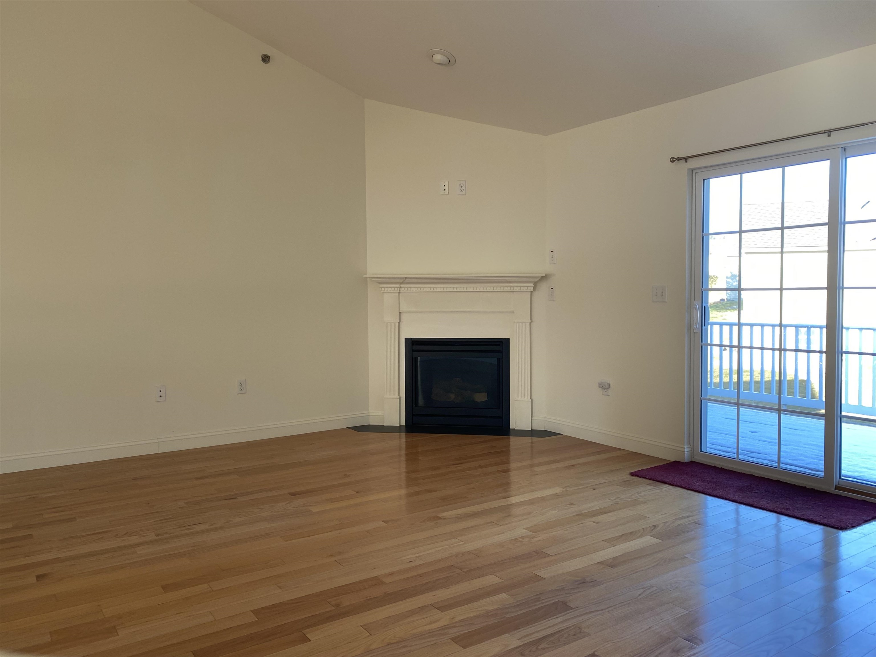 166 Hall Road Fremont, NH 03044 - Photo 10 of 37