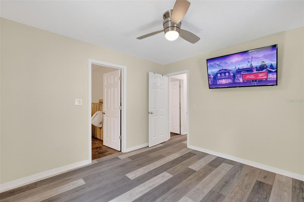 4533 Southwest 37th Terrace Bushnell, FL 33513 - Photo 22 of 58