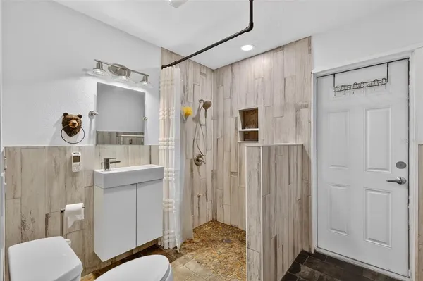 $1,097,000 | 4533 Southwest 37th Terrace, Bushnell, FL 33513