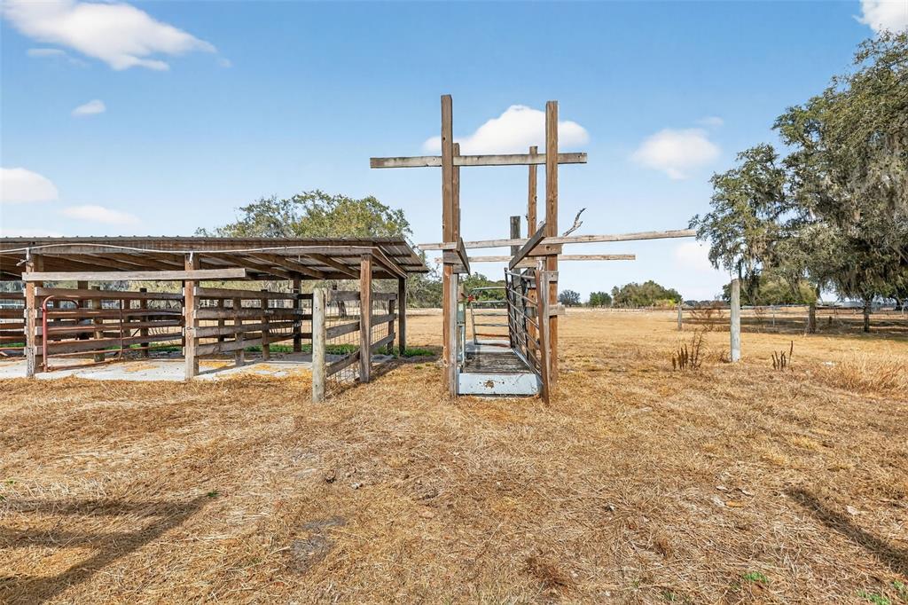 4533 Southwest 37th Terrace Bushnell, FL 33513 - Photo 48 of 58