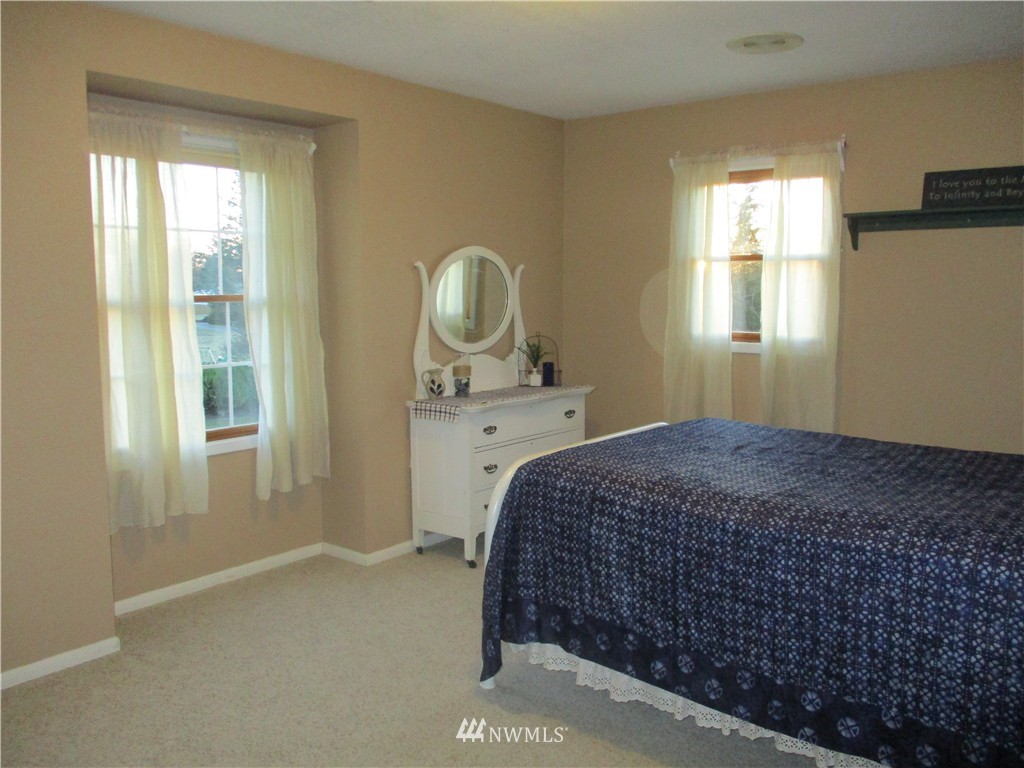 550 East Wiser Lake Road Lynden, WA 98264 - Photo 16 of 25 Gallery Image 16