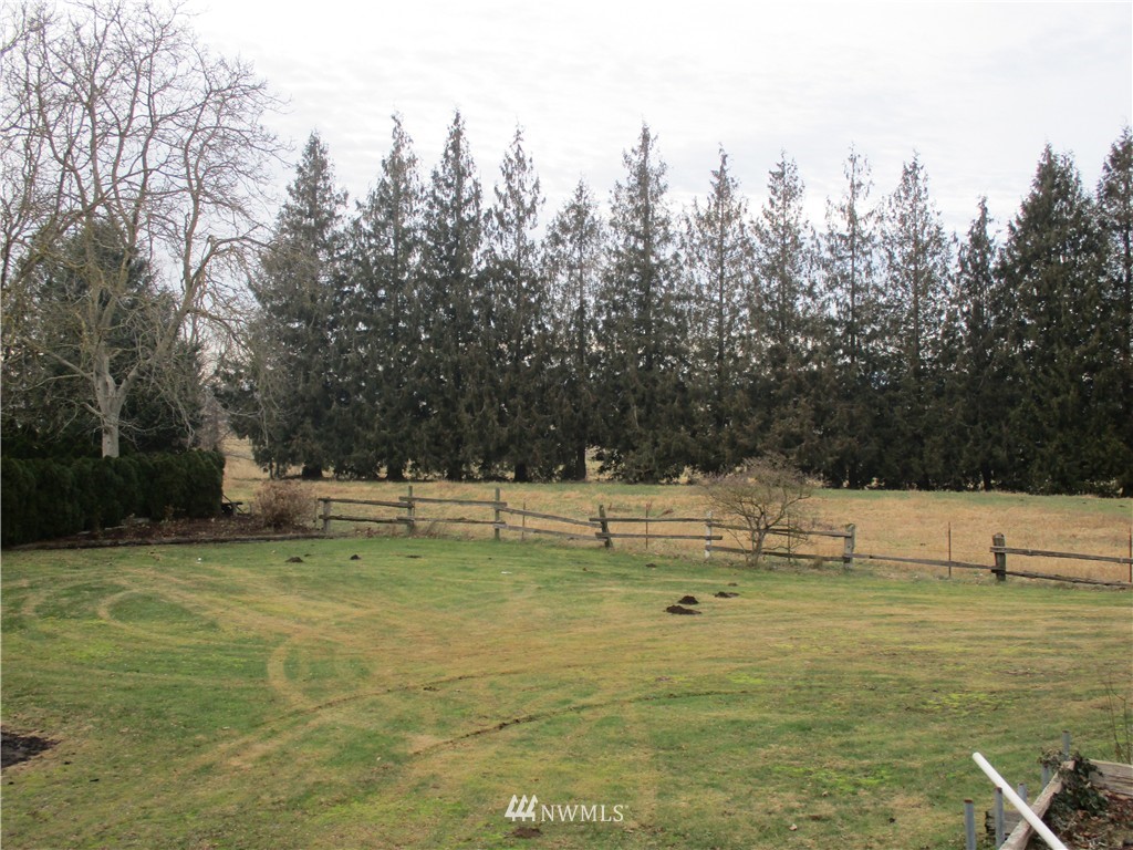 550 East Wiser Lake Road Lynden, WA 98264 - Photo 4 of 25 Gallery Image 4