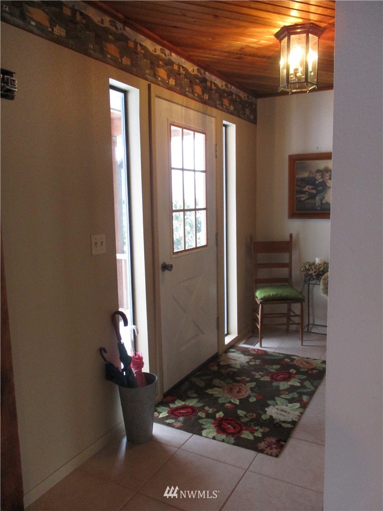 550 East Wiser Lake Road Lynden, WA 98264 - Photo 7 of 25 Gallery Image 7