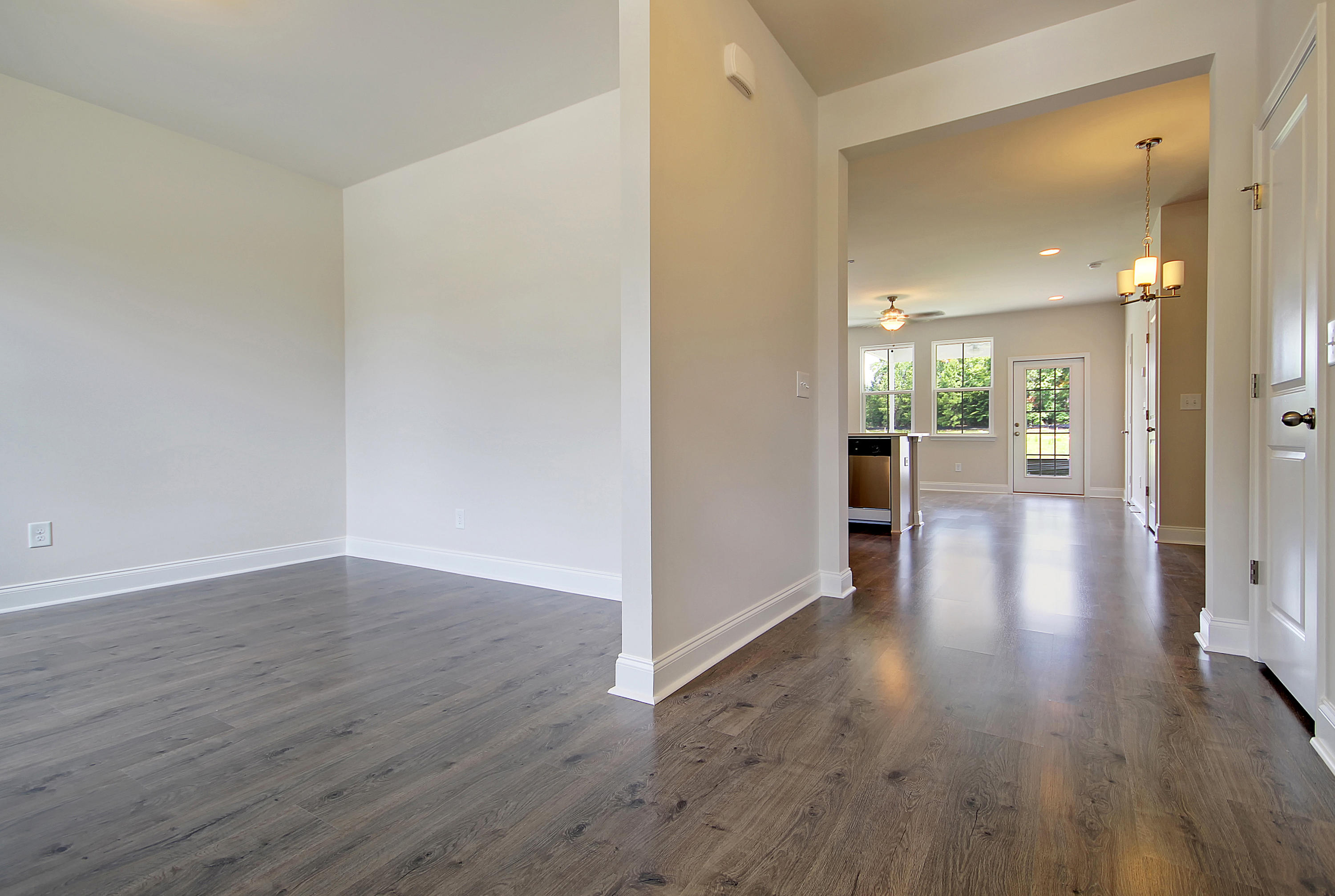 7818 Montview Road North Charleston, SC 29418 - Photo 6 of 21 Entry