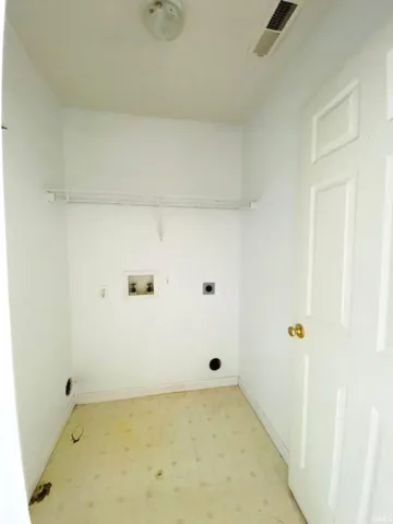 $170,000 | 615 9th Street, Grandview, IN 47615