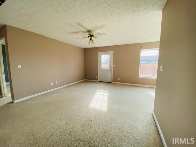 615 9th Street Grandview, IN 47615 - Photo 2 of 21