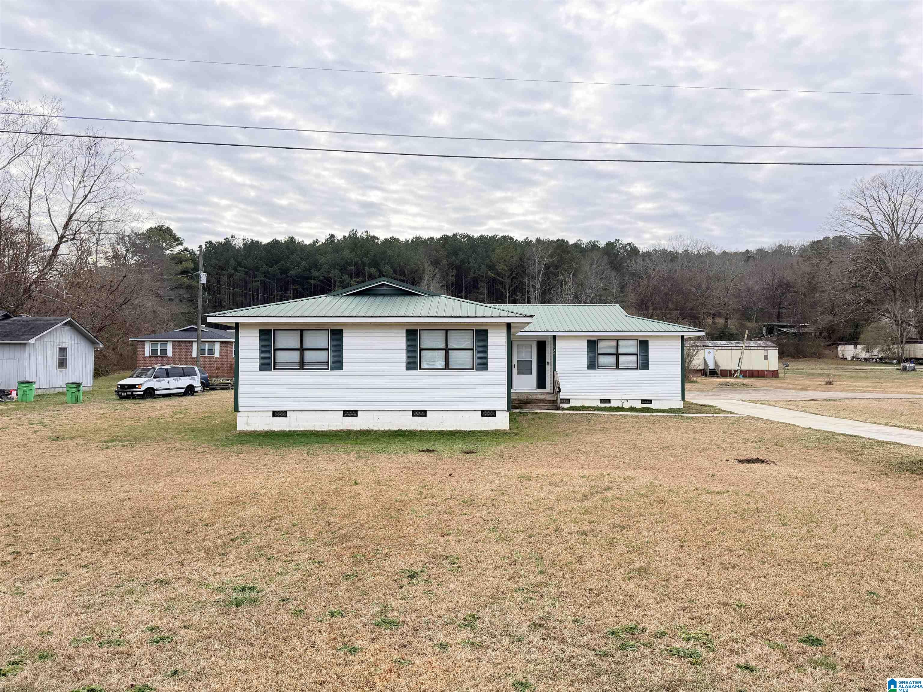 434 Mountain Drive Springville, AL 35146 - Photo 1 of 20