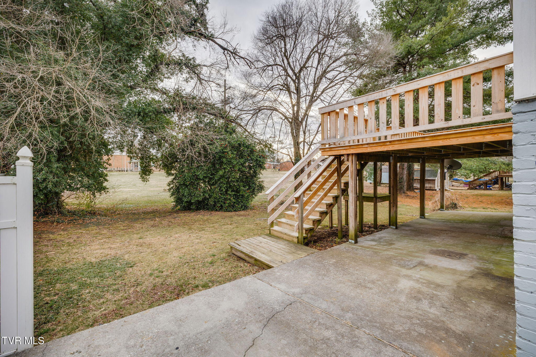601 6th Street Bristol, TN 37620 - Photo 40 of 40 040