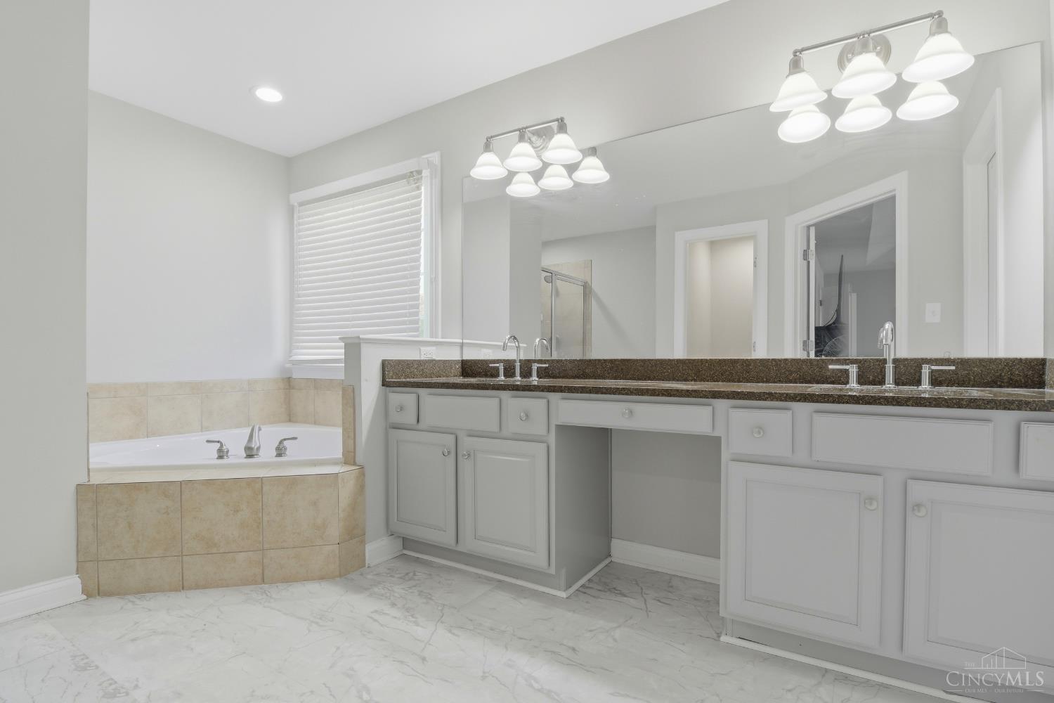 3264 Mack Road Fairfield, OH 45014 - Photo 15 of 29